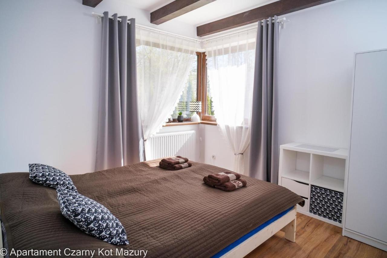 Czarny Kot Mazury Dom Caloroczny Villa Malkinie Bagian luar foto